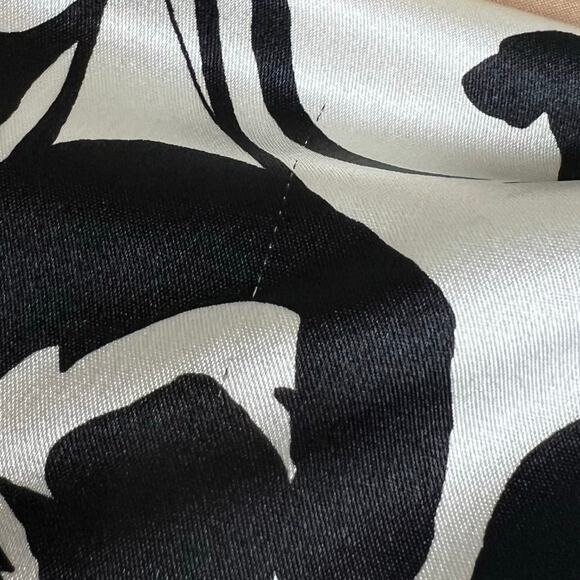 Maggy London Sheath Dress 8 Satin Black White Leaf Asymmetric Neck Cocktail Knee - Picture 7 of 9